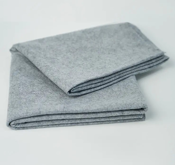 Fabraicí Nonwoven Punched Snáthaid: An Fabraic Roghnaithe do Nuálaíochtaí Teicstíle Nua -Aimseartha